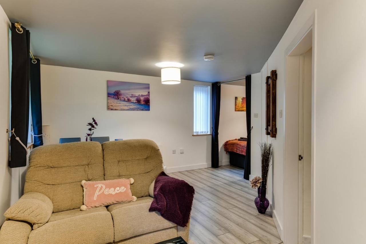 1 Bedroom Swinley Apartment L Free Parking L Wigan Royal Infirmary L Haigh Hall L Central Location Extérieur photo